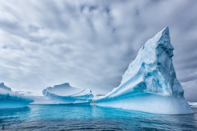 В Арктике изменят траекторию движения айсбергов